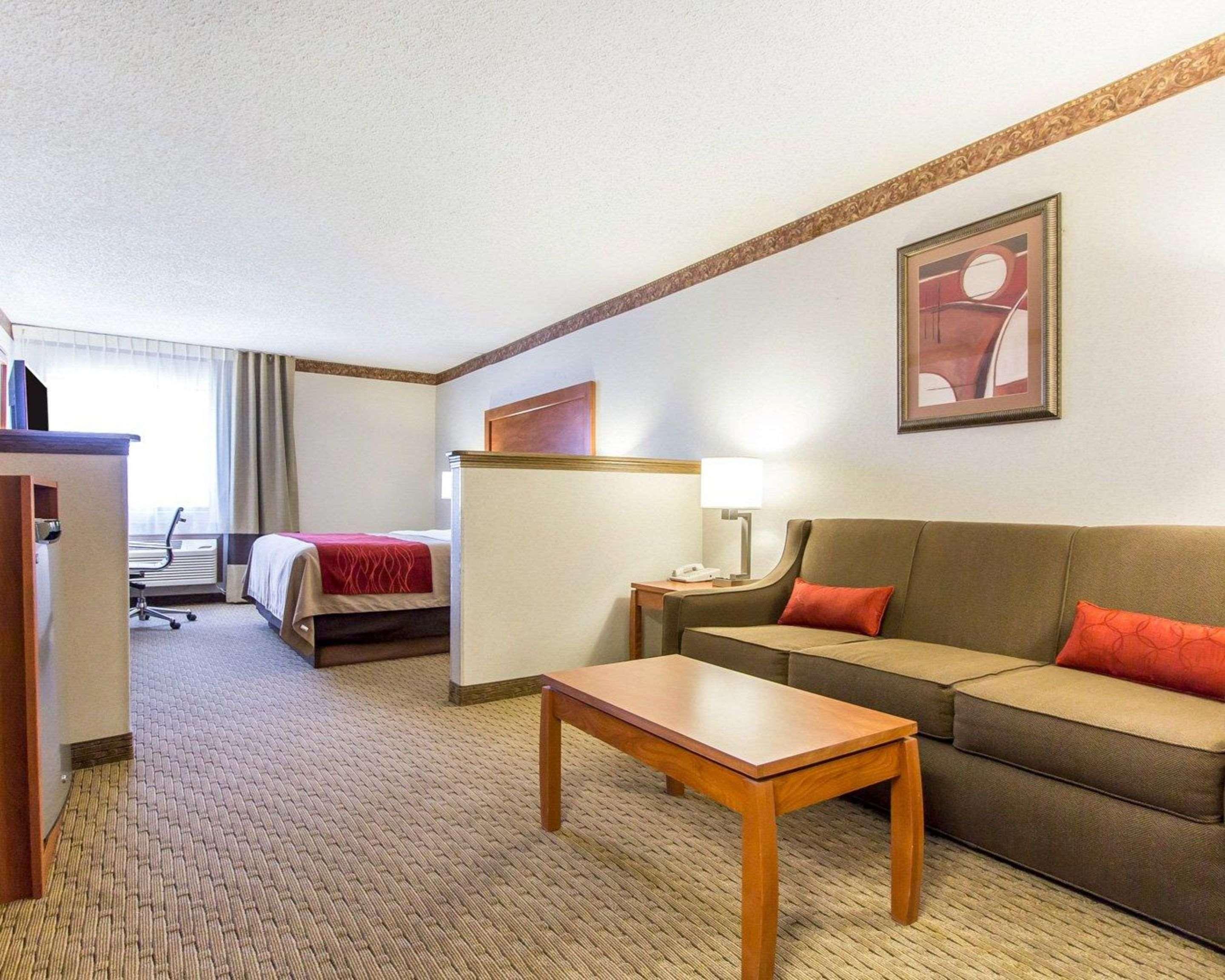 Comfort Inn Валентайн Экстерьер фото